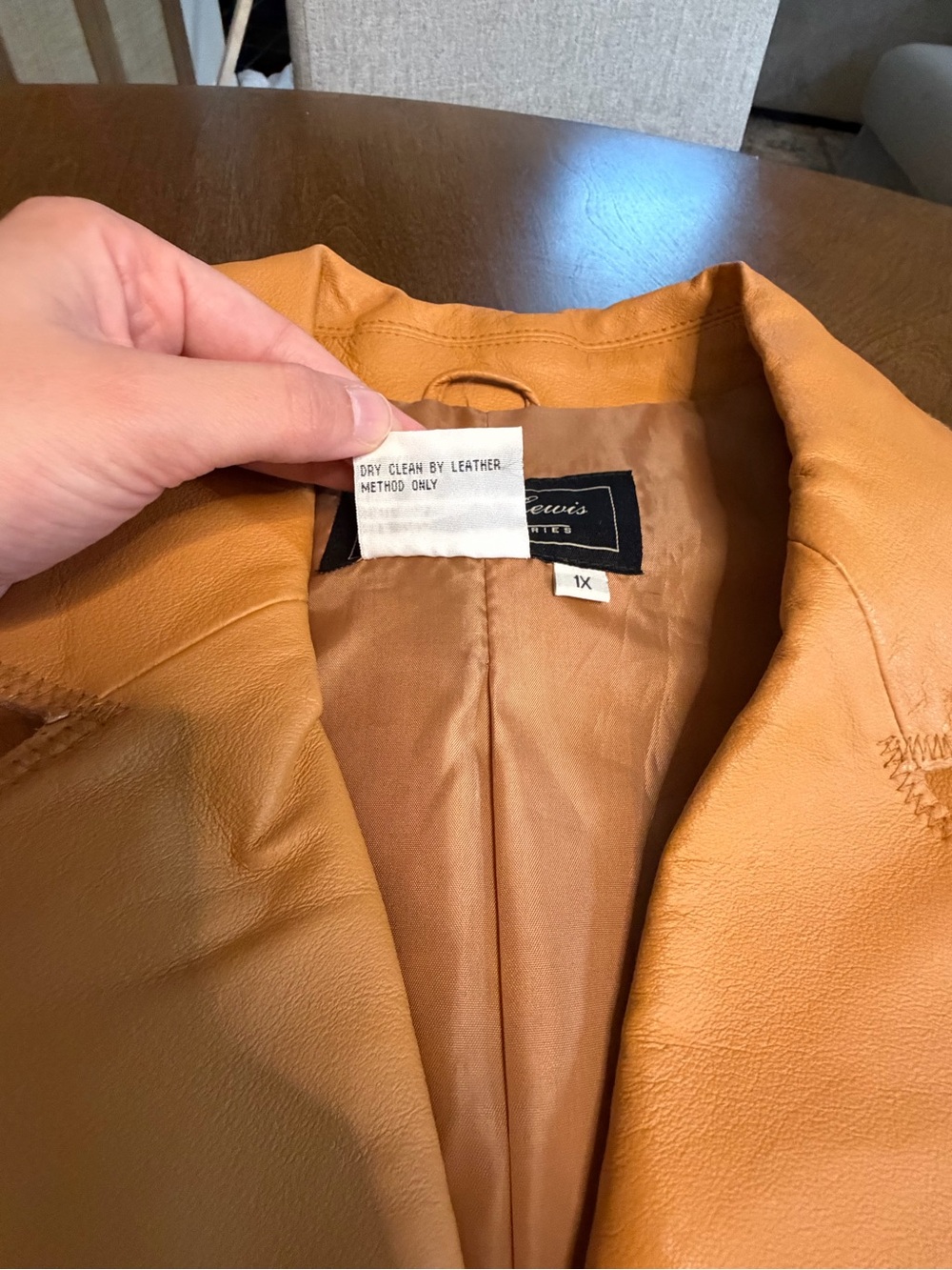 Terry Lewis Classic Luxuries Button-Front Leather Jacket in Tan - Picture 3 of 5